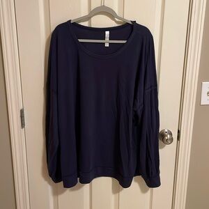 Cacique Sleeper Set - Sweatshirt and Shorts - 26/28